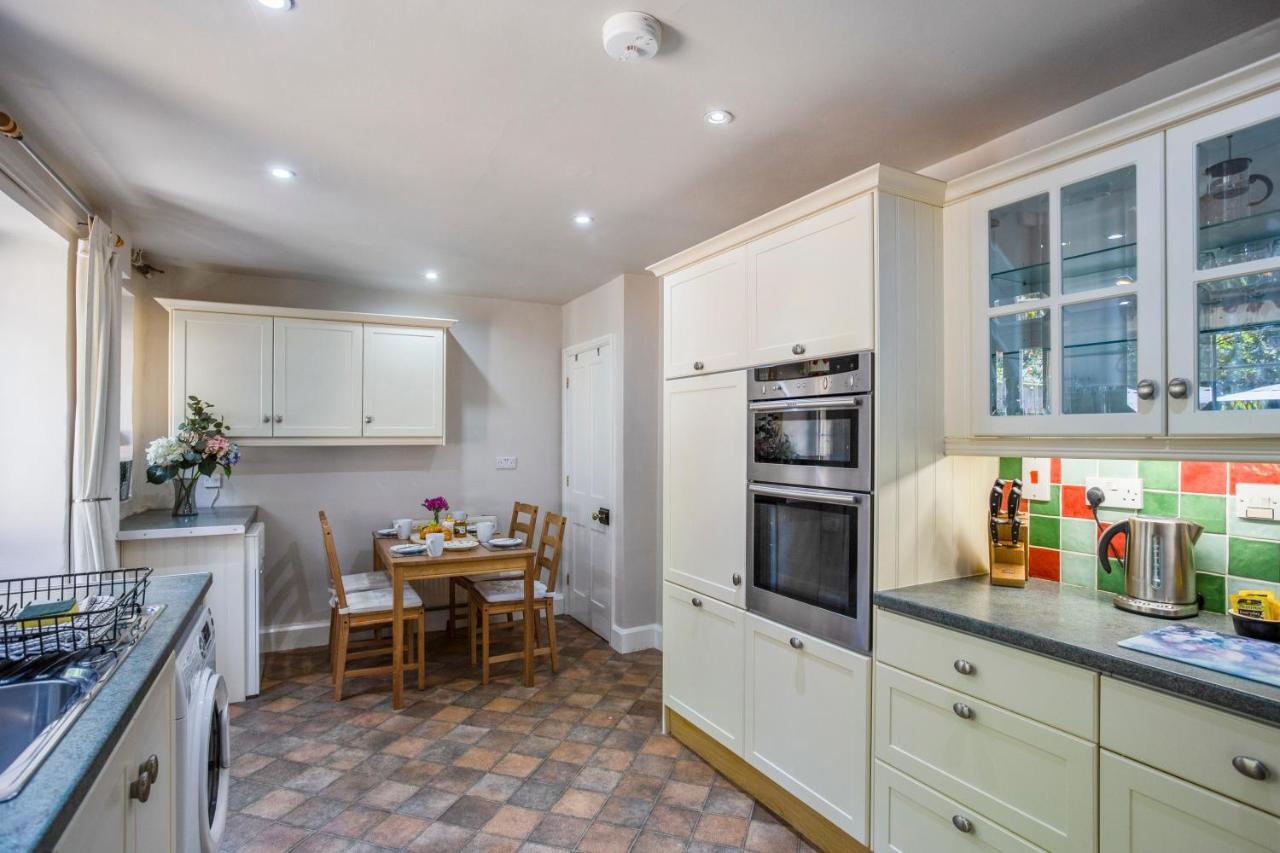 Clover Cottage Wyck Rissington Экстерьер фото